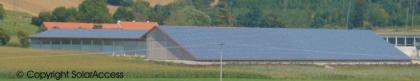 Solaranlagen Solarhallen und Windkraftanlagen