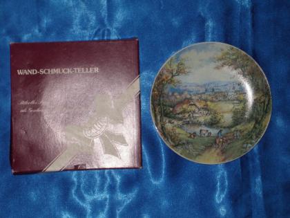 Porzellan Wand-Schmuck-Teller Neu