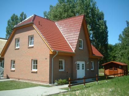 Winterurlaub auf Rügen - Spezial strandnahe Ferienhäuser 125 qm in Glowe