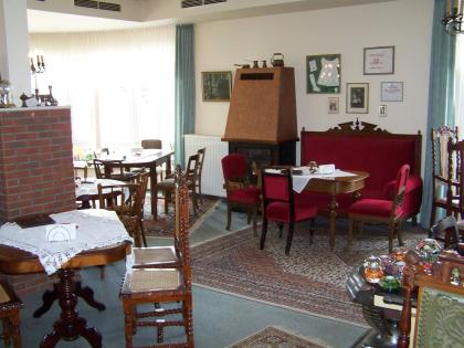 Umsatzstarkes Caf sucht Nachfolger aus Altersgründen