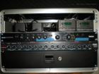 Effekt- Rack mit Reverb Compressor Delay